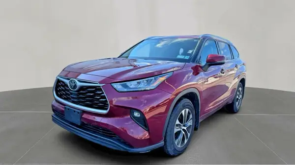 5TDHZRBH8LS011233 2020 TOYOTA HIGHLANDER - Image 2
