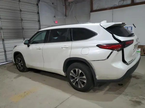 5TDHZRBH8LS022345 2020 TOYOTA HIGHLANDER - Image 2