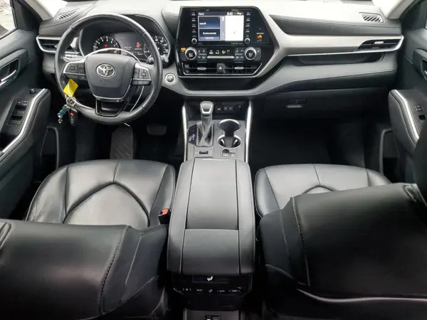 5TDHZRBH8LS500747 2020 TOYOTA HIGHLANDER - Image 8