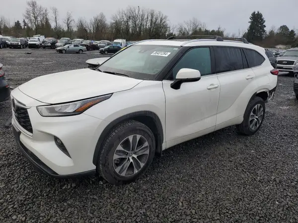 5TDHZRBH8LS519802 2020 TOYOTA HIGHLANDER - Image 1