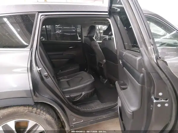 5TDHZRBH8MS135455 2021 TOYOTA HIGHLANDER - Image 8