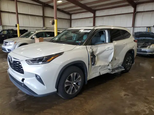 5TDHZRBH8MS546421 2021 TOYOTA HIGHLANDER - Image 1