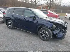 5TDHZRBH8NS251854 2022 TOYOTA HIGHLANDER