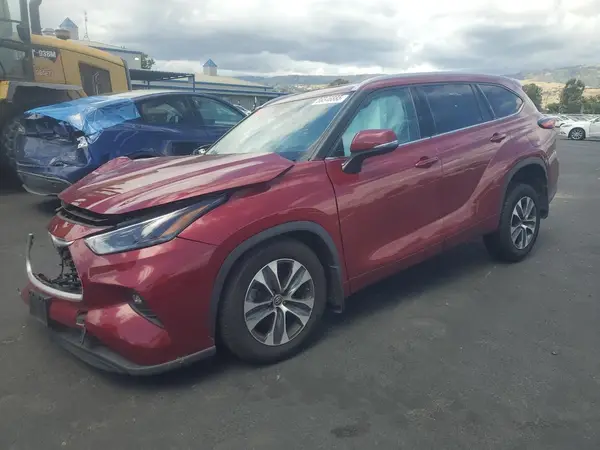 5TDHZRBH8NS256956 2022 TOYOTA HIGHLANDER - Image 1