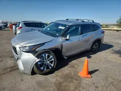 5TDHZRBH8NS572048 2022 TOYOTA HIGHLANDER