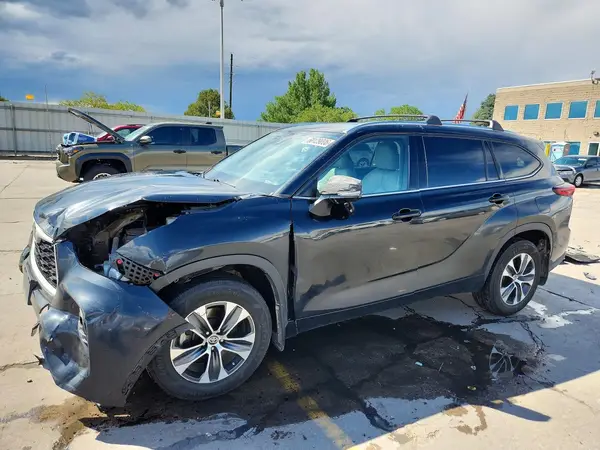 5TDHZRBH9LS514401 2020 TOYOTA HIGHLANDER - Image 1