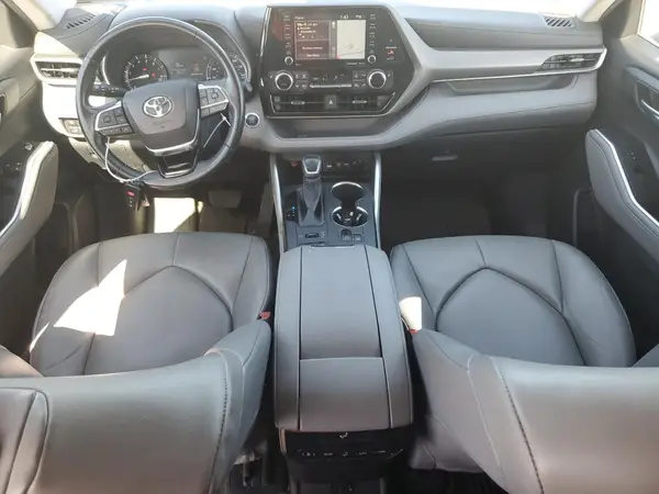 5TDHZRBH9LS522742 2020 TOYOTA HIGHLANDER - Image 8
