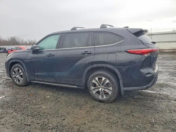 5TDHZRBH9MS092583 2021 TOYOTA HIGHLANDER - Image 2