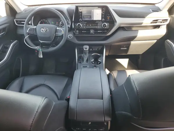 5TDHZRBH9MS156864 2021 TOYOTA HIGHLANDER - Image 8