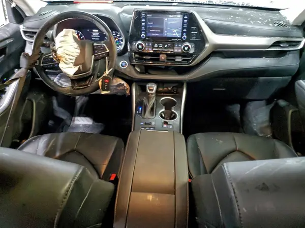 5TDHZRBH9MS523231 2021 TOYOTA HIGHLANDER - Image 8