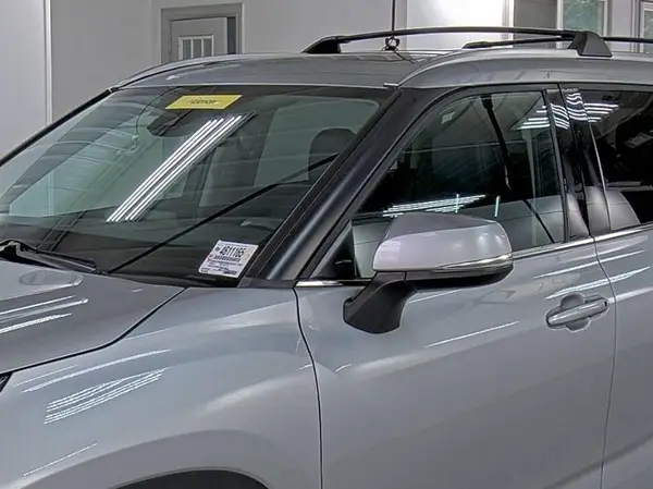 5TDHZRBH9MS557797 2021 TOYOTA HIGHLANDER - Image 2