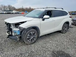 5TDHZRBH9NS208074 2022 TOYOTA HIGHLANDER