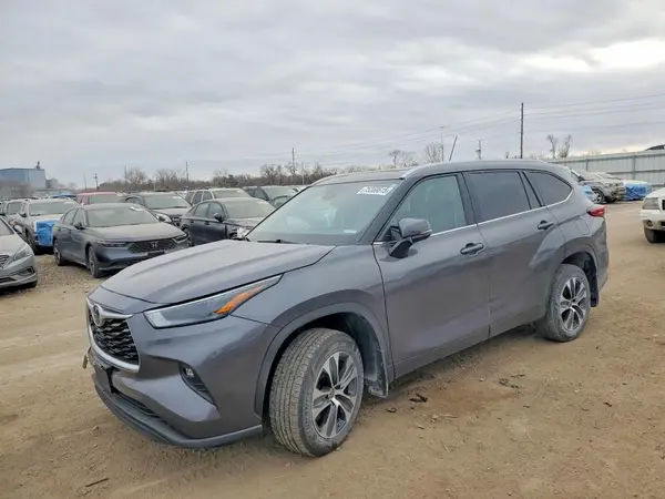 5TDHZRBH9NS225375 2022 TOYOTA HIGHLANDER - Image 1