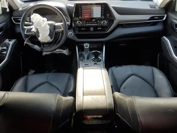 5TDHZRBH9NS244489 2022 TOYOTA HIGHLANDER - Image 8
