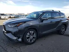 5TDHZRBH9NS245710 2022 TOYOTA HIGHLANDER