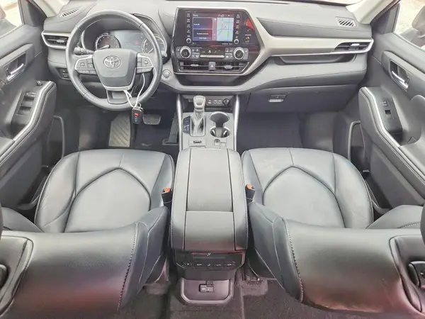 5TDHZRBH9NS561768 2022 TOYOTA HIGHLANDER - Image 8