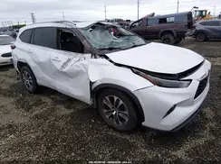 5TDHZRBH9NS564234 2022 TOYOTA HIGHLANDER