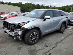 5TDHZRBH9NS581597 2022 TOYOTA HIGHLANDER