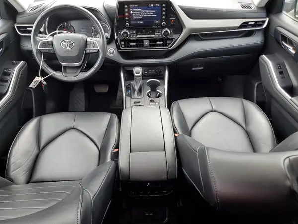 5TDHZRBH9NS581597 2022 TOYOTA HIGHLANDER - Image 8
