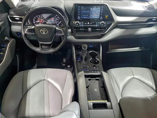 5TDHZRBH9NS586847 2022 TOYOTA HIGHLANDER - Image 8