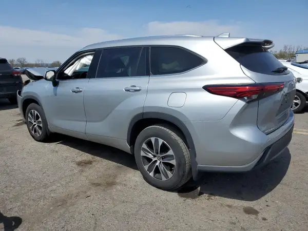 5TDHZRBHXLS031953 2020 TOYOTA HIGHLANDER - Image 2