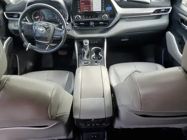 5TDHZRBHXLS518232 2020 TOYOTA HIGHLANDER - Image 8