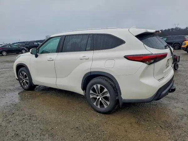 5TDHZRBHXLS519817 2020 TOYOTA HIGHLANDER - Image 2