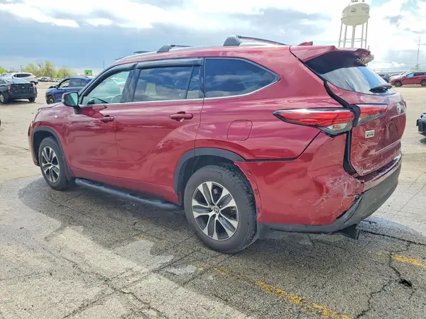 5TDHZRBHXMS078627 2021 TOYOTA HIGHLANDER - Image 2