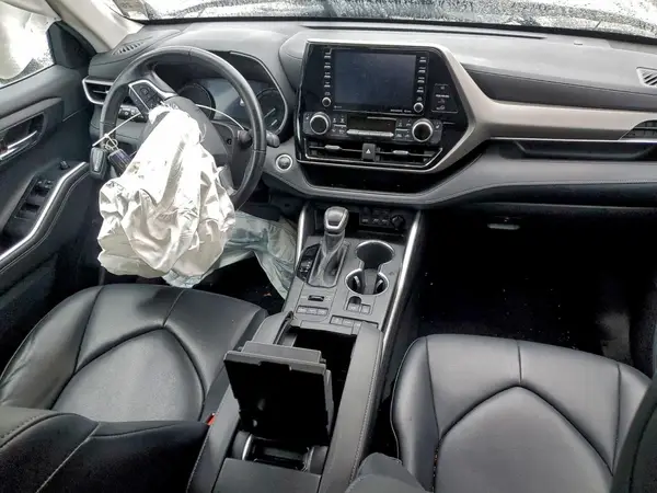 5TDHZRBHXMS088381 2021 TOYOTA HIGHLANDER - Image 8