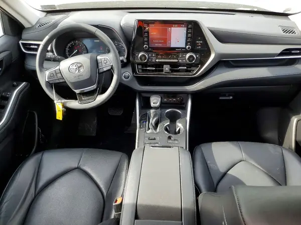 5TDHZRBHXMS095024 2021 TOYOTA HIGHLANDER - Image 8