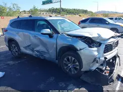 5TDHZRBHXMS099834 2021 TOYOTA HIGHLANDER