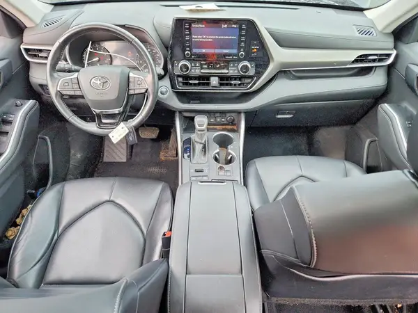 5TDHZRBHXMS100223 2021 TOYOTA HIGHLANDER - Image 8