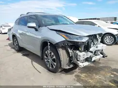 5TDHZRBHXMS114705 2021 TOYOTA HIGHLANDER