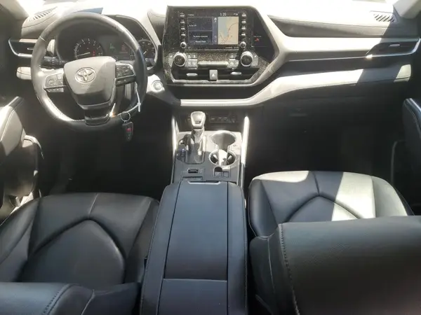5TDHZRBHXMS145095 2021 TOYOTA HIGHLANDER - Image 8