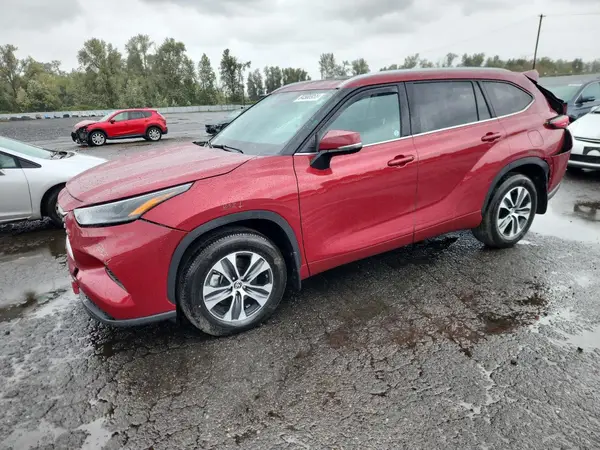 5TDHZRBHXNS171732 2022 TOYOTA HIGHLANDER - Image 1