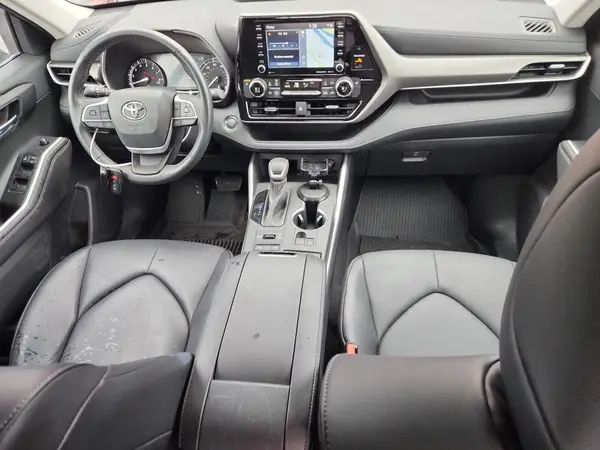 5TDHZRBHXNS171732 2022 TOYOTA HIGHLANDER - Image 8