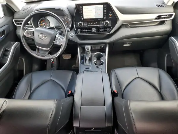 5TDHZRBHXNS230553 2022 TOYOTA HIGHLANDER - Image 8