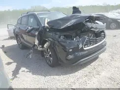 5TDHZRBHXNS587599 2022 TOYOTA HIGHLANDER