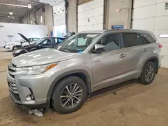 5TDJGRFH0HS022140 2017 TOYOTA HIGHLANDER