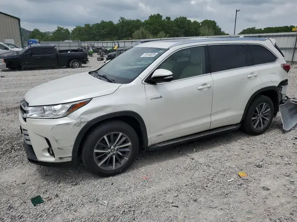 5TDJGRFH0HS031758 2017 TOYOTA HIGHLANDER - Image 1