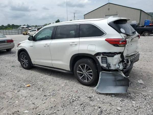 5TDJGRFH0HS031758 2017 TOYOTA HIGHLANDER - Image 2