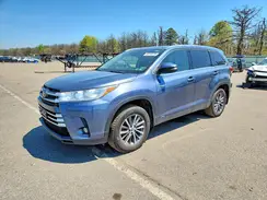 5TDJGRFH0HS032148 2017 TOYOTA HIGHLANDER