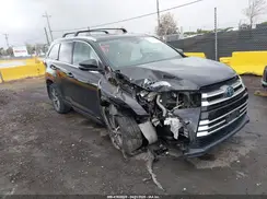 5TDJGRFH0KS053265 2019 TOYOTA HIGHLANDER