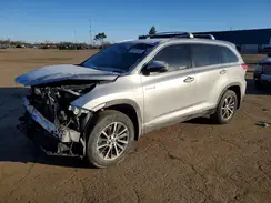 5TDJGRFH0KS061902 2019 TOYOTA HIGHLANDER