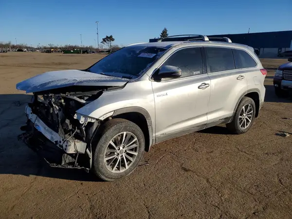 5TDJGRFH0KS061902 2019 TOYOTA HIGHLANDER - Image 1