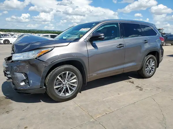 5TDJGRFH1JS045075 2018 TOYOTA HIGHLANDER - Image 1