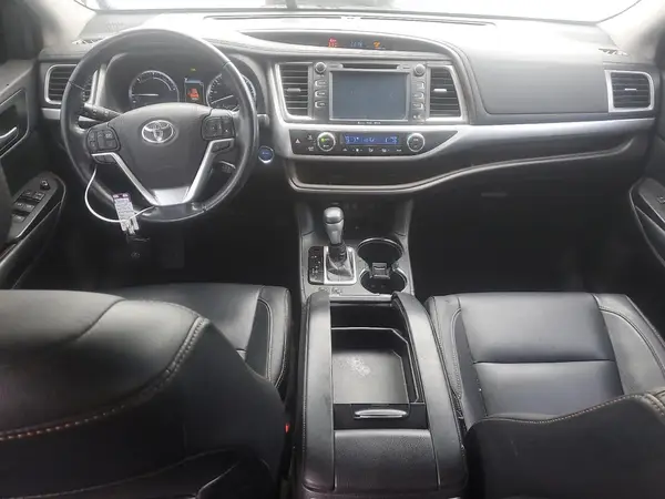 5TDJGRFH1JS045884 2018 TOYOTA HIGHLANDER - Image 8