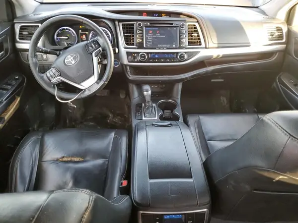 5TDJGRFH1KS061231 2019 TOYOTA HIGHLANDER - Image 8