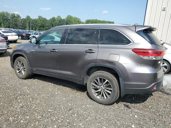 5TDJGRFH2KS057074 2019 TOYOTA HIGHLANDER - Image 2