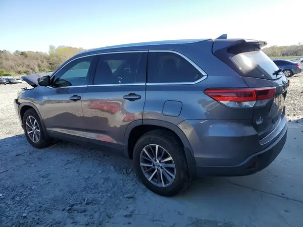 5TDJGRFH2KS066695 2019 TOYOTA HIGHLANDER - Image 2